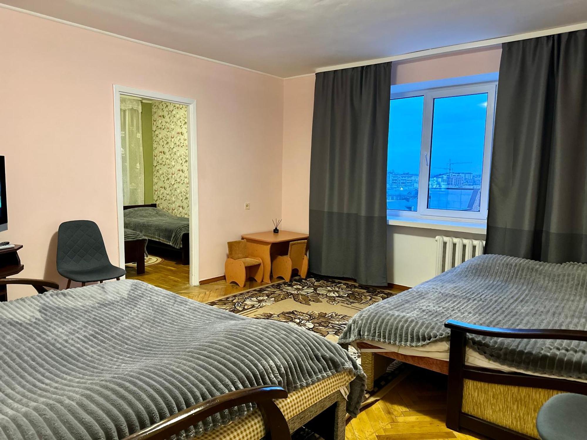 4-км в центрі міста Apartment