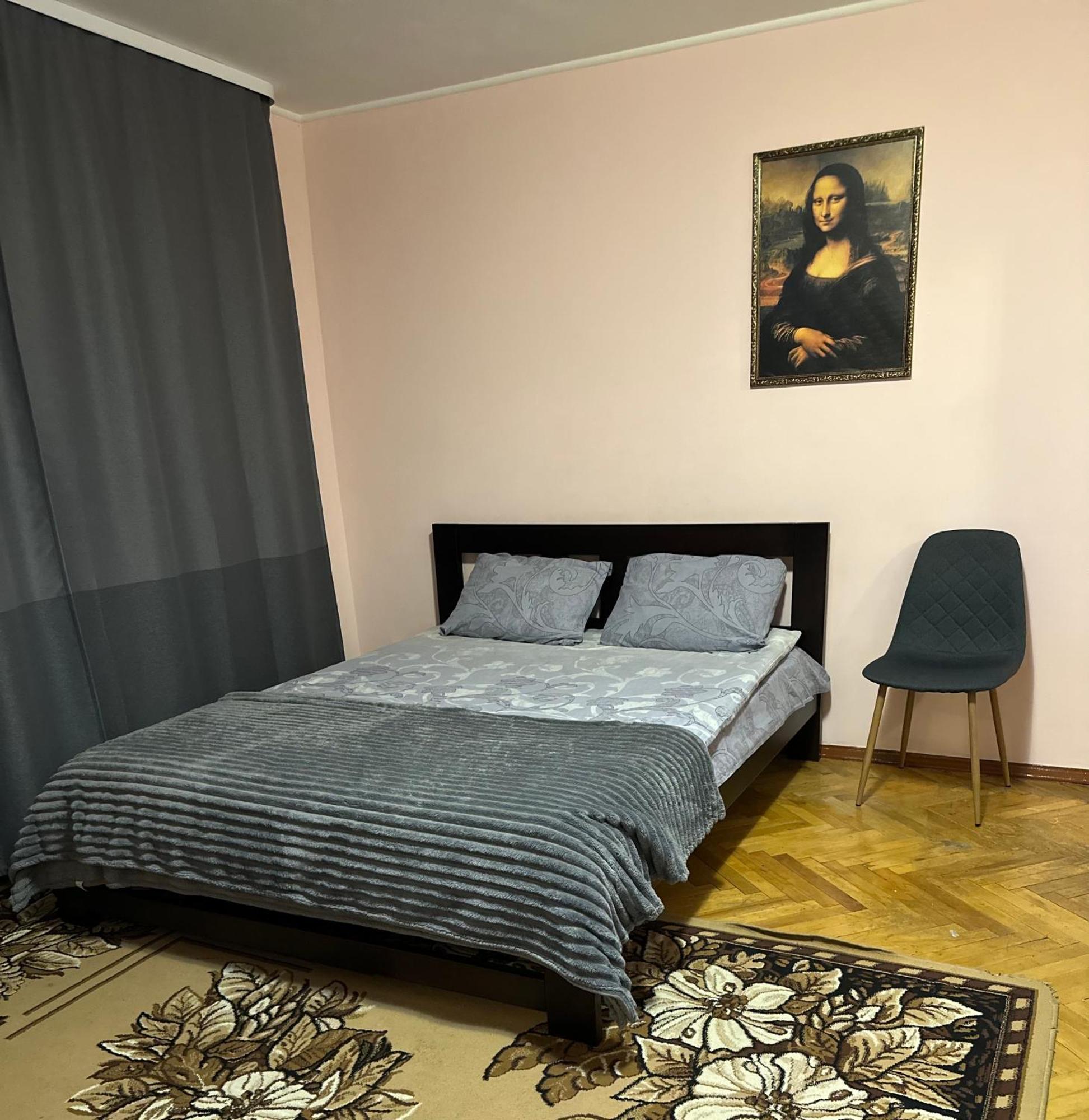 4-км в центрі міста *